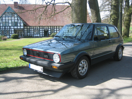 Golf 1 GTI 1982 lhasagrün Neulack